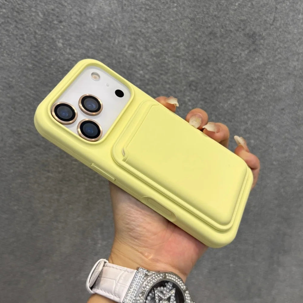 LuxeVault | Magnetic Wallet Case