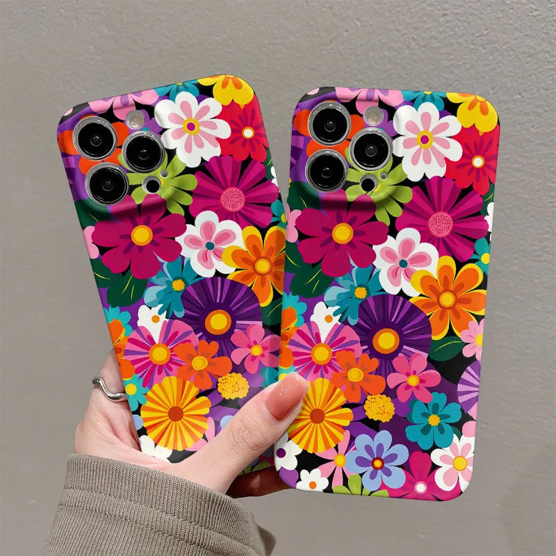 RetroBloom | Vintage Floral Case