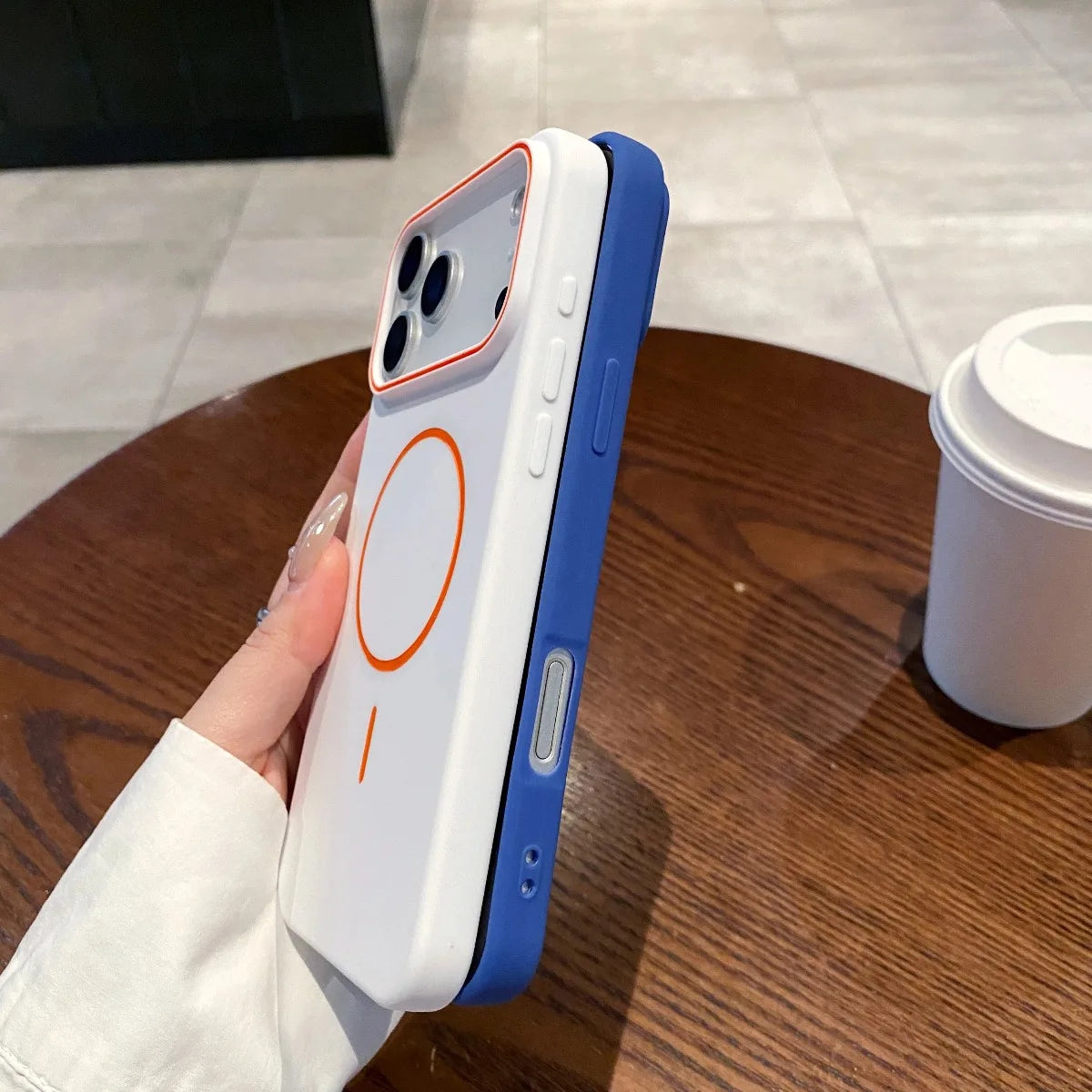 AeroMag Slim | Magnetic Matte Case