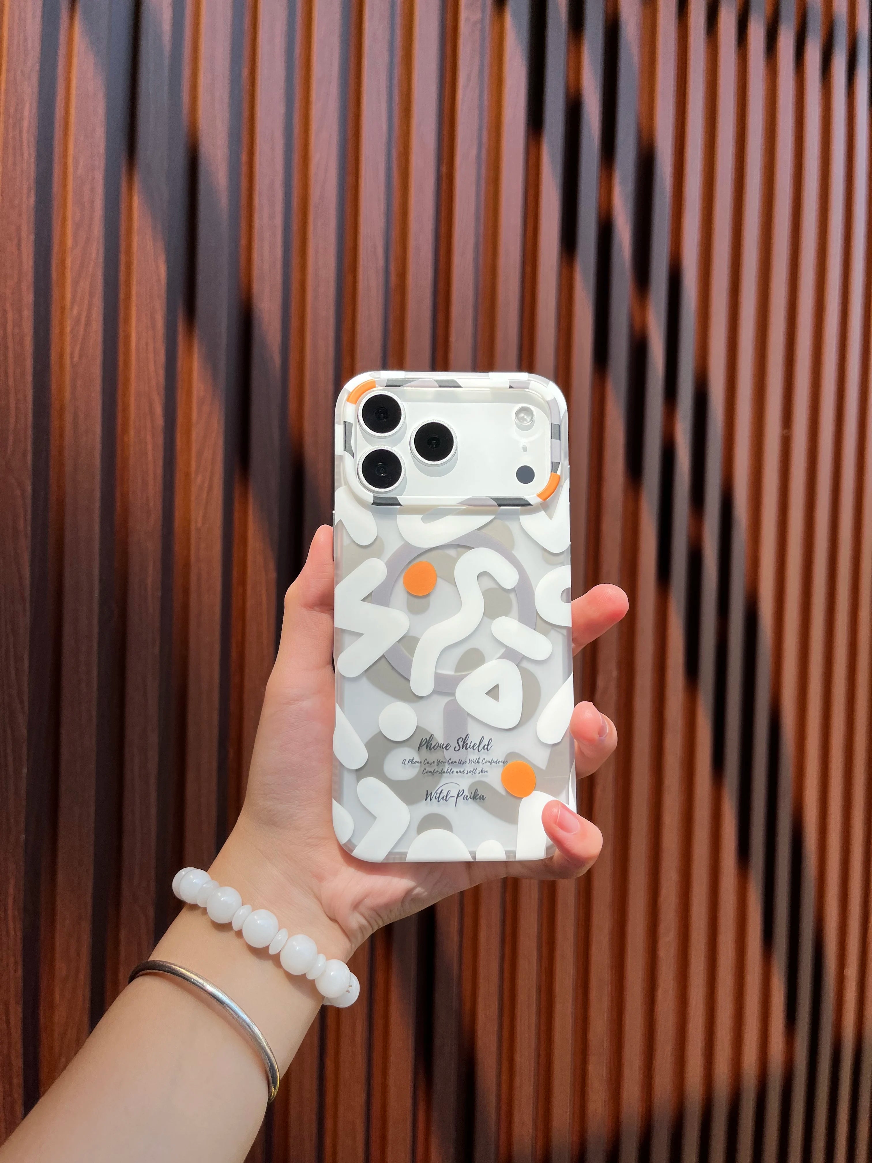 UrbanGraff Mag | Luxury Art Case