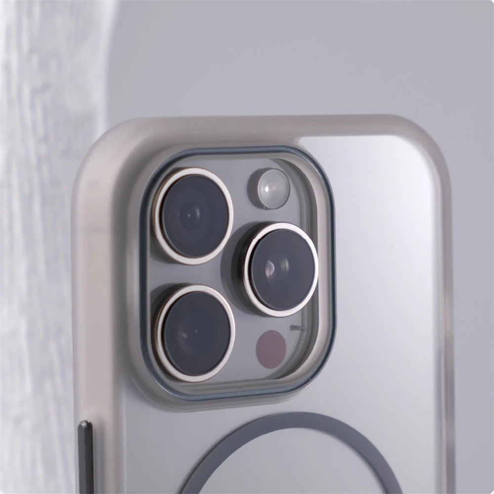 CrystalLux Mag | Transparent Bumper Case