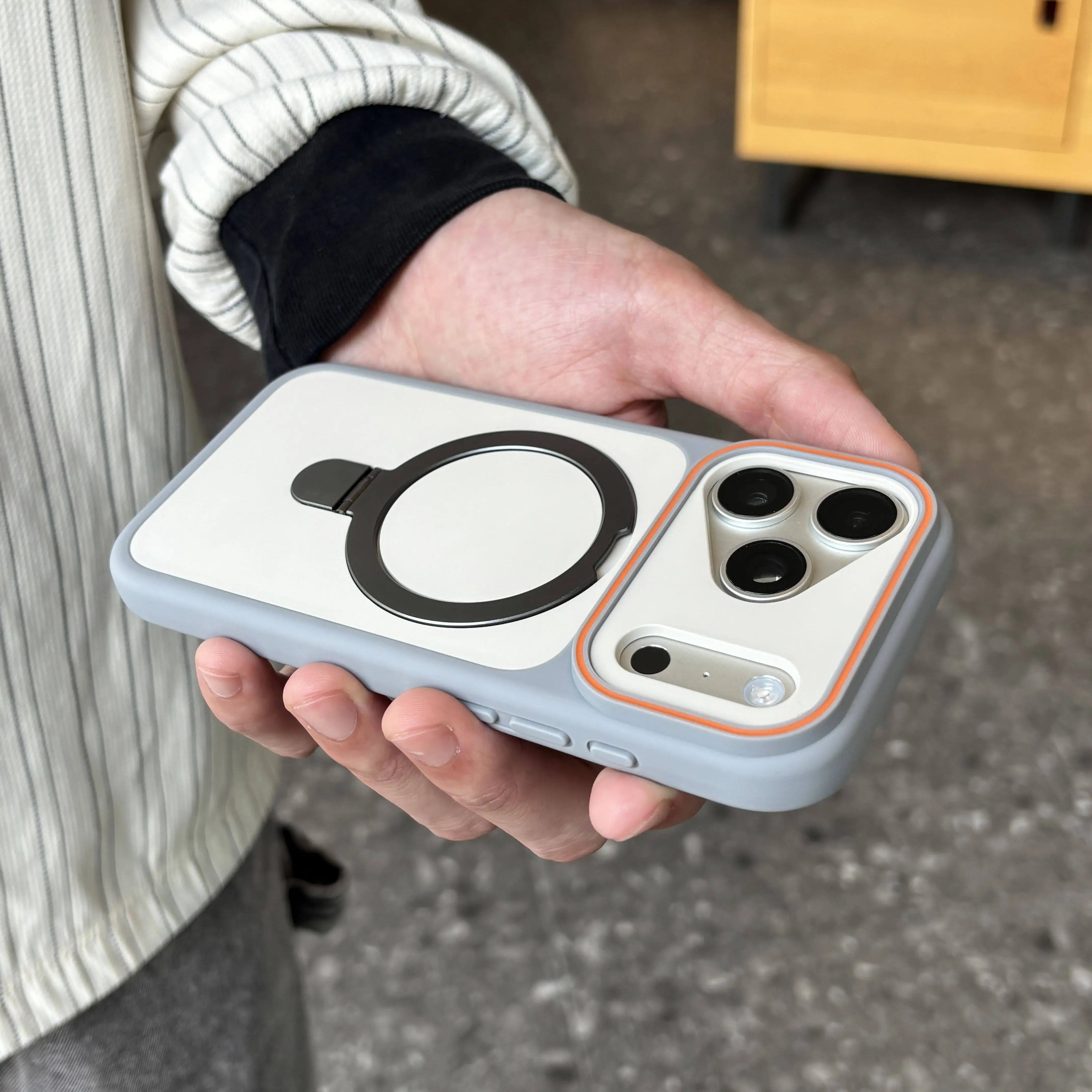 ArmorStand Mag | Kickstand Case