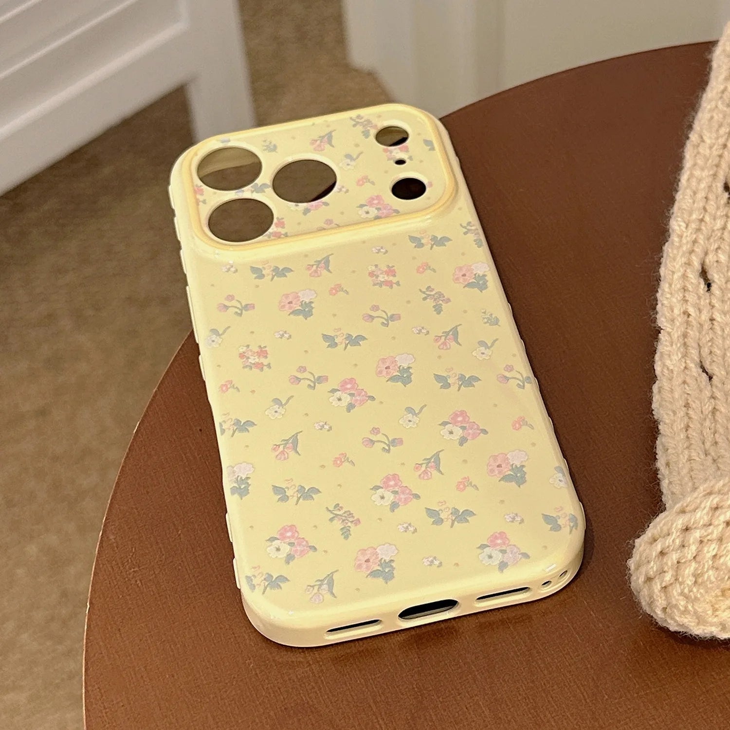 ButterBloom | Floral Garden Case