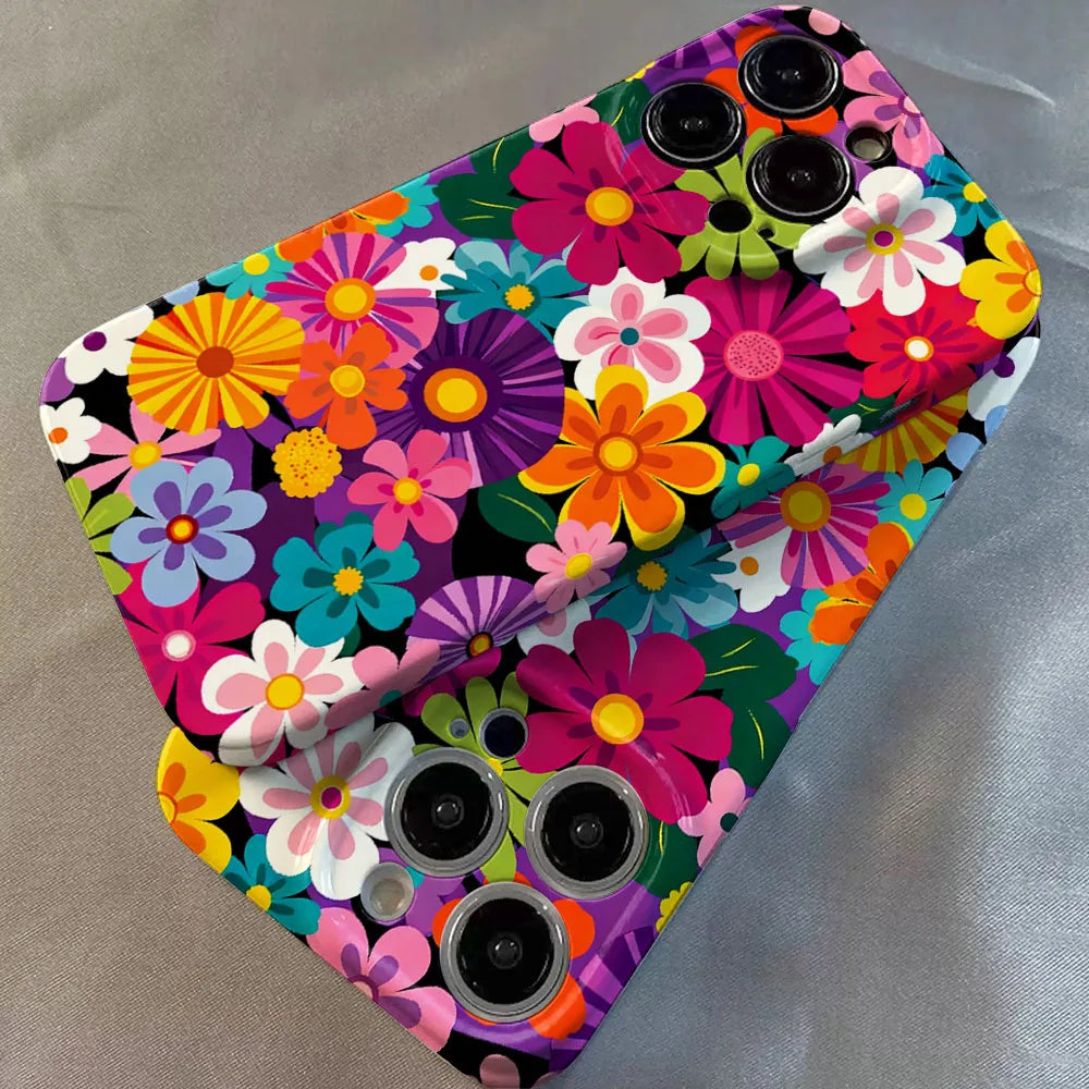 RetroBloom | Vintage Floral Case