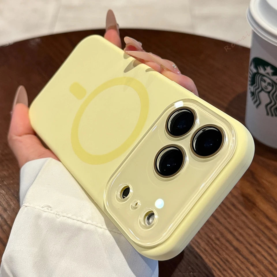 SilkShield | MagSafe Silicone Case