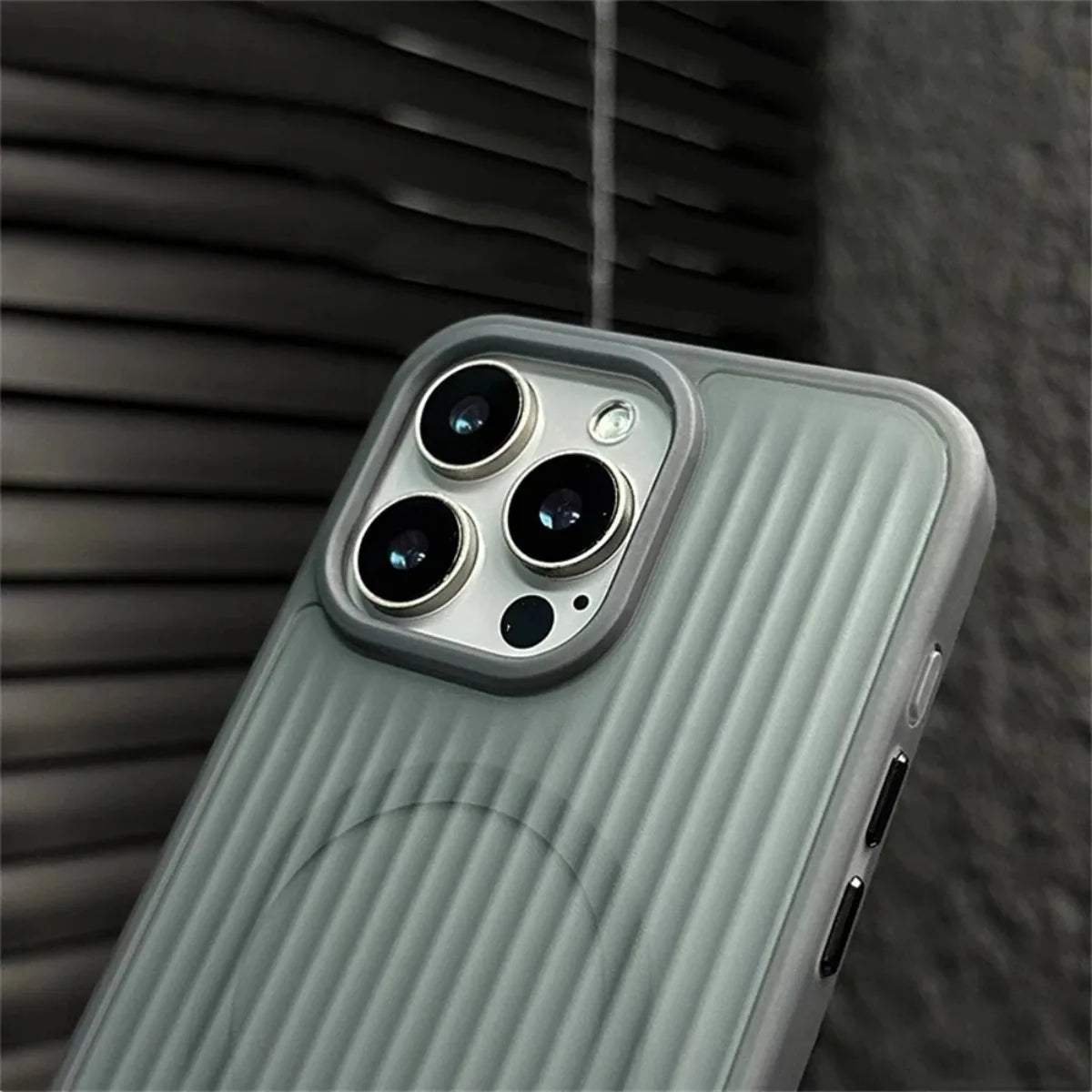 StrataLux Mag | 3D Stripe Case