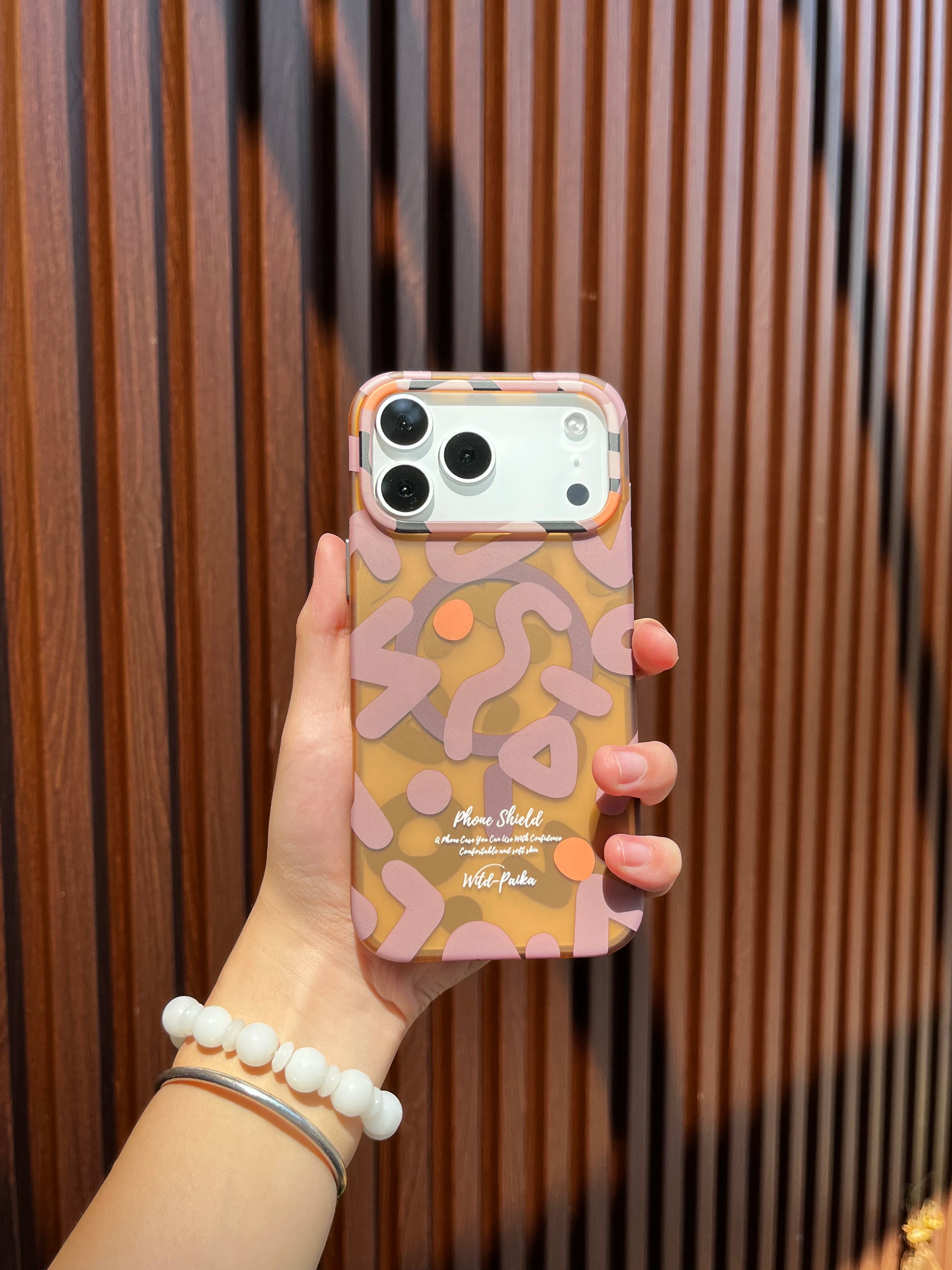 UrbanGraff Mag | Luxury Art Case