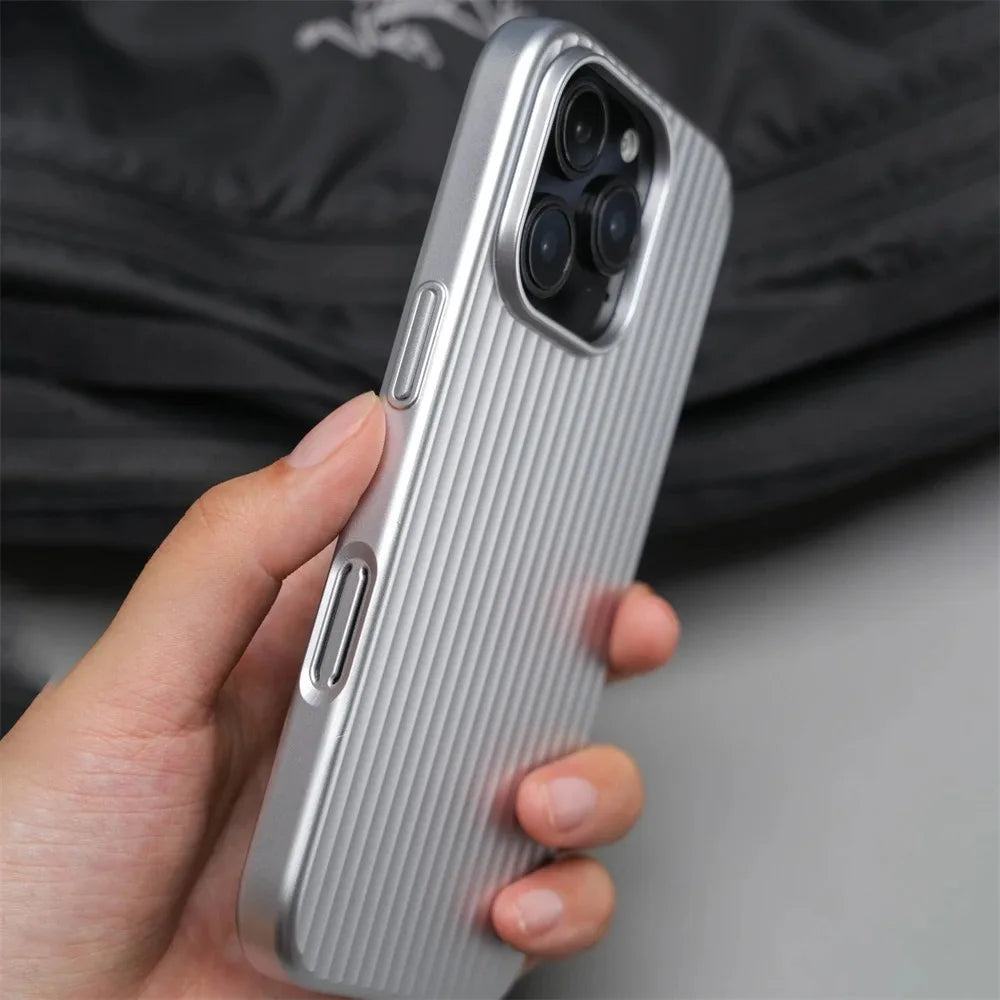 VoyageArmor | MagSafe Rugged Case