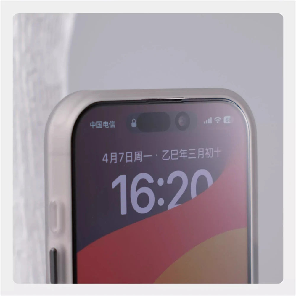 CrystalLux Mag | Transparent Bumper Case