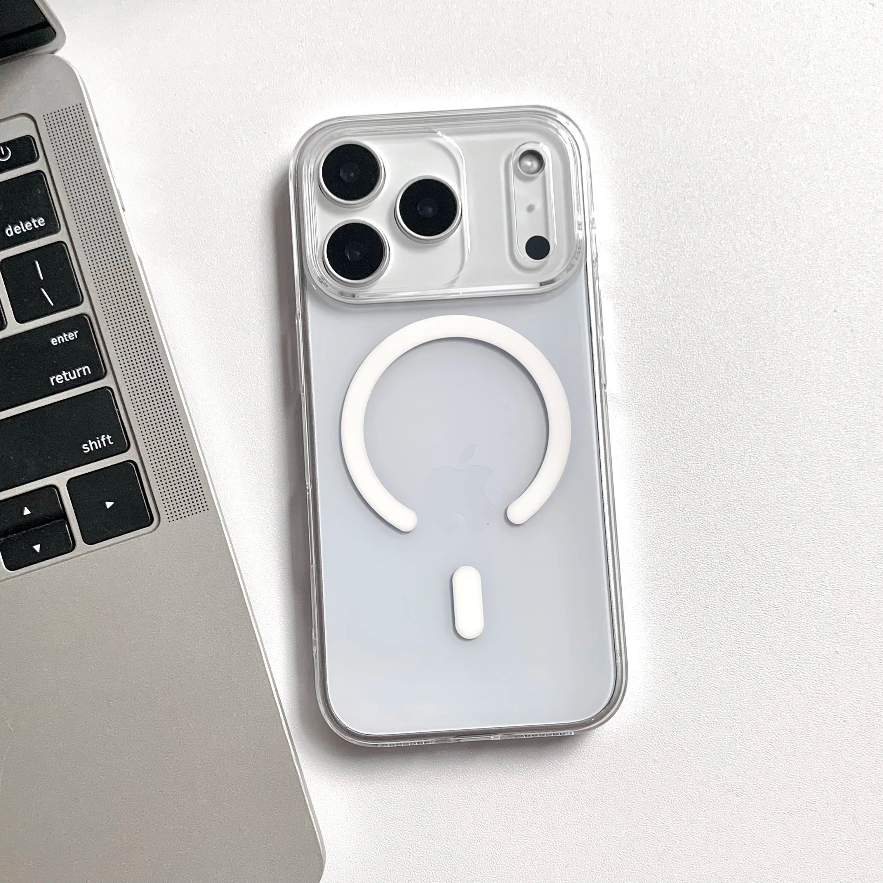 CrystalArmor | MagSafe Clear Case