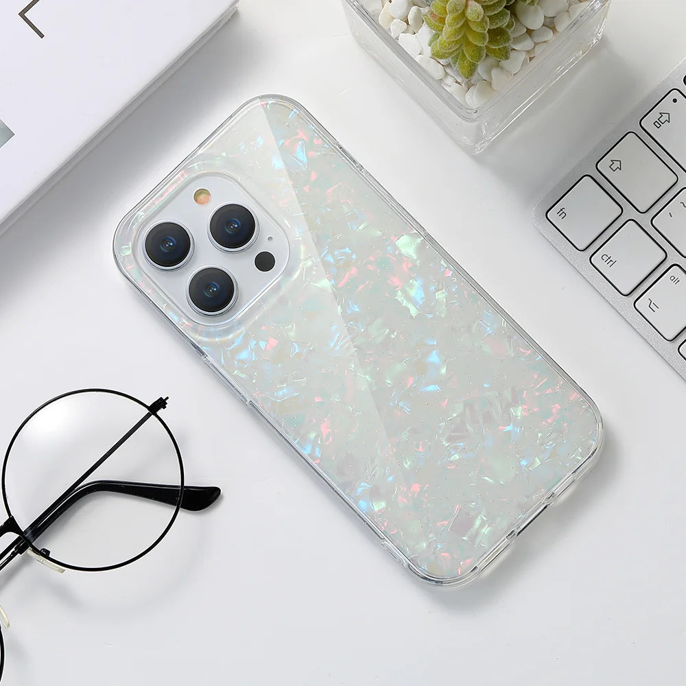Pearl Aura | Magnetic Marble Case